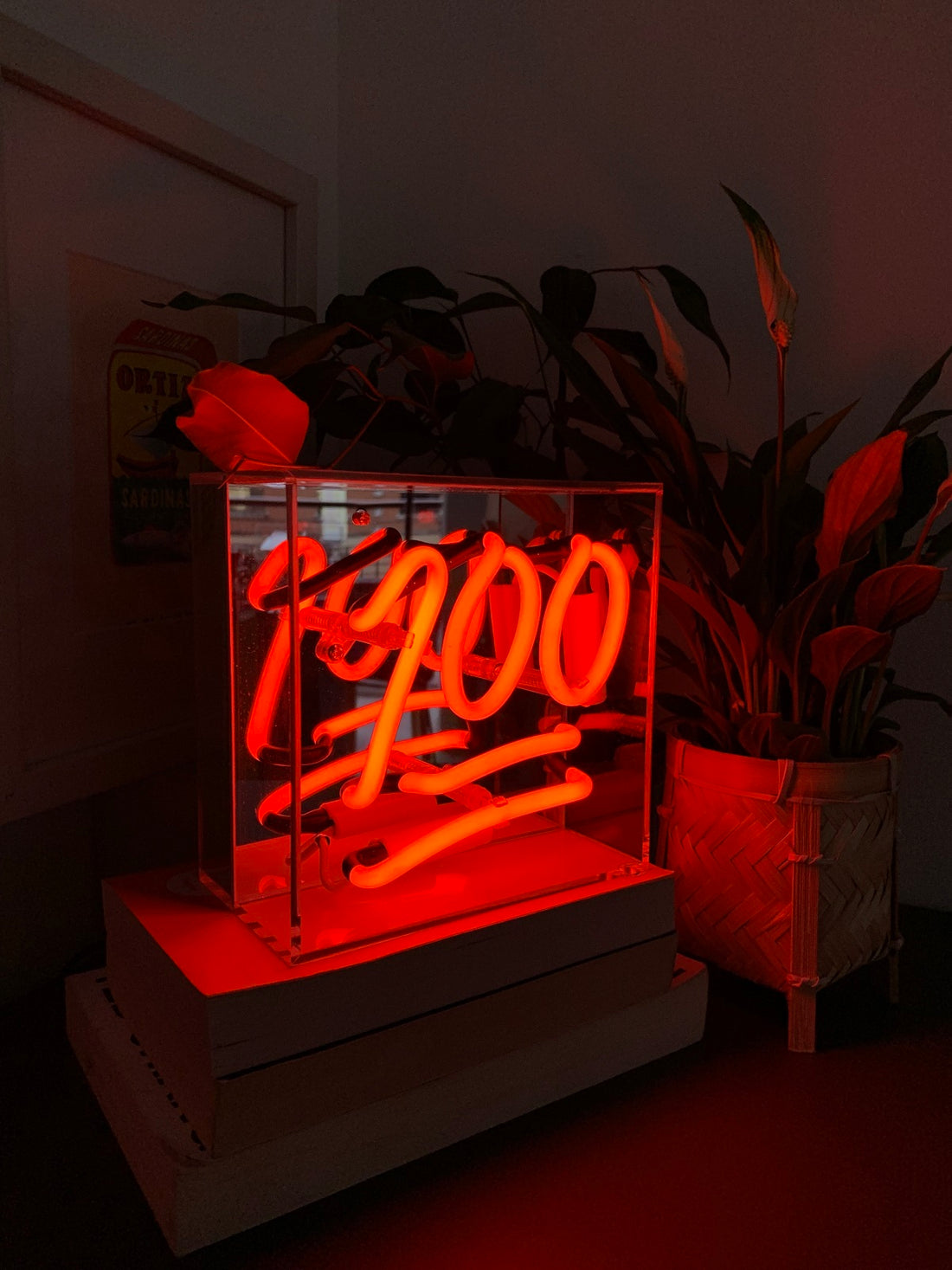 '100' Mini Glass Neon Sign - Locomocean Ltd