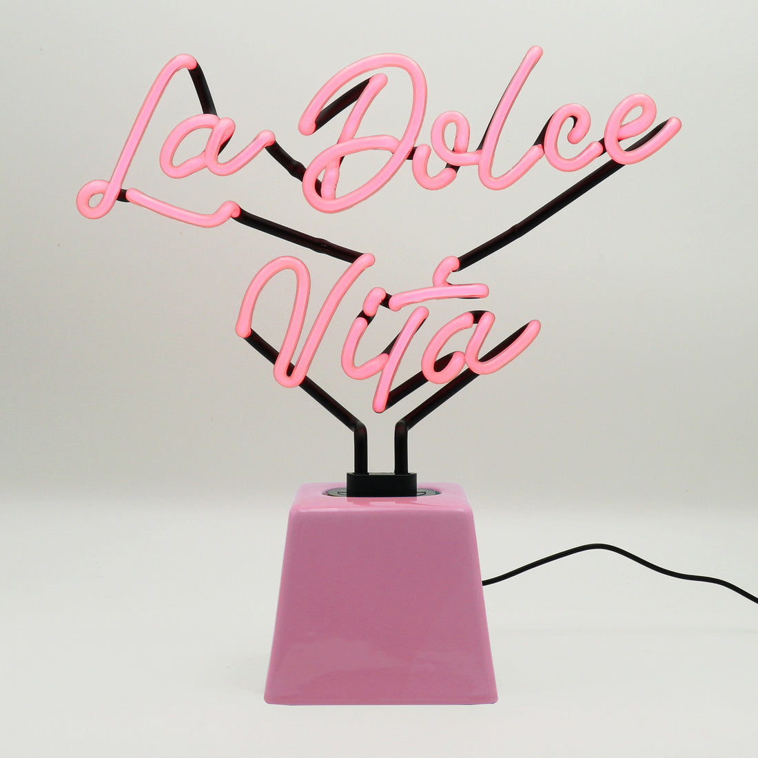 La Dolce Vita Pink: Ceramic Base Glass Neon