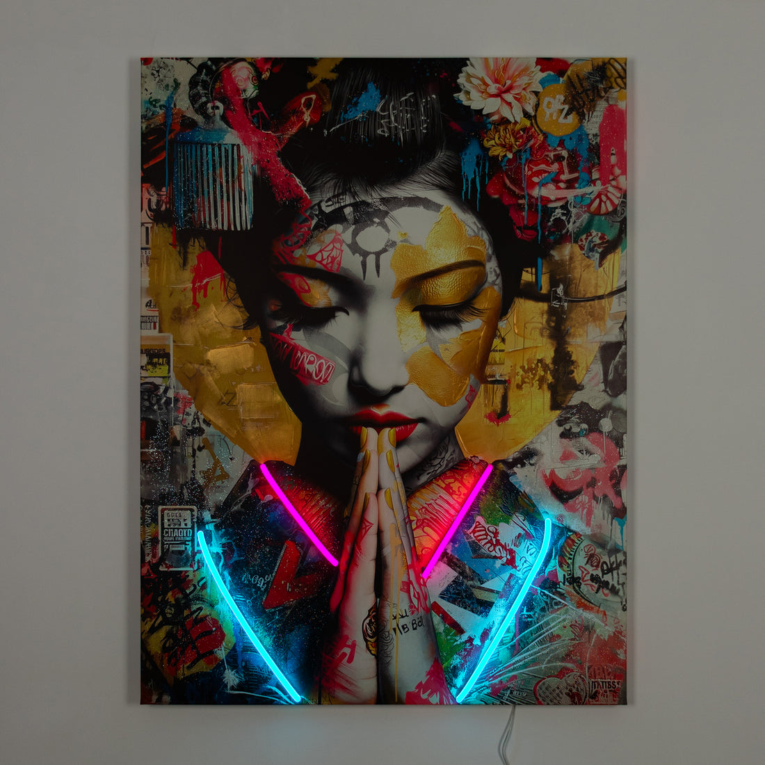 Geisha: LED Neon Canvas