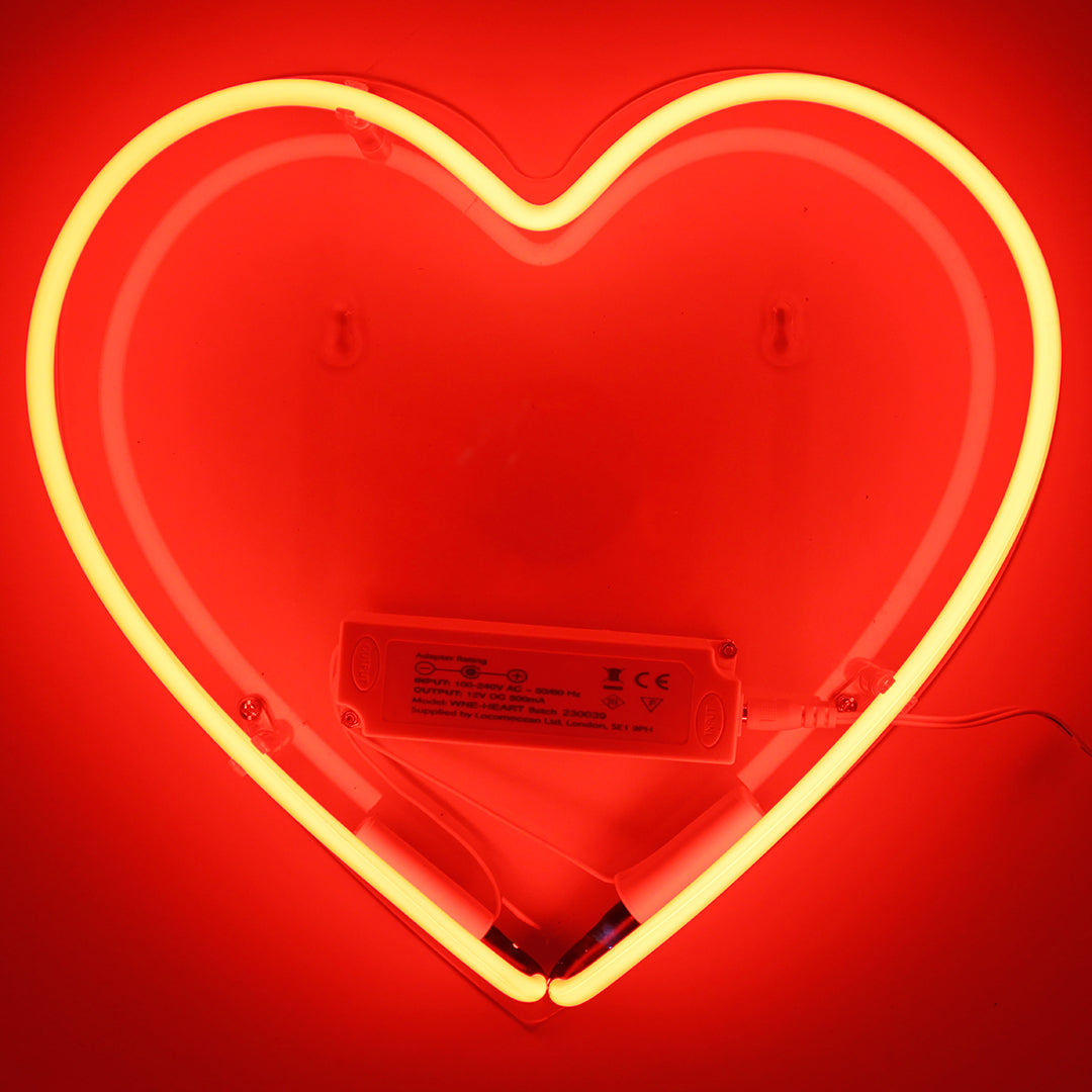Neon Light ‘Heart’ Wall Sign - Locomocean Ltd